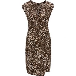 Sukienka z dżerseju bonprix w cętki leoparda. Brązowe sukienki damskie bonprix, bez wzorów, z elastanu, bez kołnierzyka, bez rękawów, kopertowe. Za 99,99 zł.
