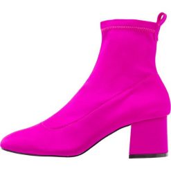 Botki damskie lity: Topshop BUTTERCUP SOCK BOOT Botki pink