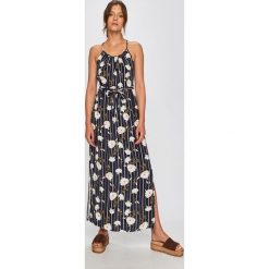 Vero Moda - Sukienka. Niebieskie sukienki damskie Vero Moda, na co dzień, s, bez wzorów, z wiskozy, casualowe, z okrągłym kołnierzem, bez rękawów, maxi, proste. Za 149,90 zł.