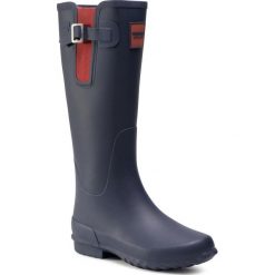 Kalosze TRETORN - Indira 472829 Navy/Burnt Henna 88. Niebieskie kalosze damskie Tretorn, z tworzywa sztucznego, bez obcasa, bez zapięcia. Za 299,00 zł.