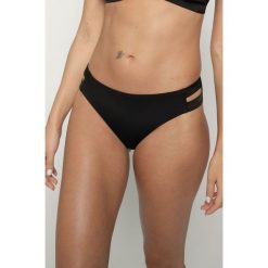 Dorina - Figi kąpielowe Casablanca. Czarne stroje kąpielowe damskie Dorina, s, bez wzorów, z elastanu. Za 59,90 zł.