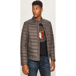 Tommy Hilfiger - Kurtka. Niebieskie płaszcze męskie TOMMY HILFIGER, s, bez wzorów, z poliesteru, krótkie, bez kaptura. Za 999,90 zł.