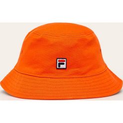 Fila - Kapelusz. Pomarańczowe kapelusze męskie Fila, bez wzorów, z elastanu. W wyprzedaży za 129,90 zł.