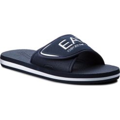 Klapki EA7 EMPORIO ARMANI - XBP001 XCC09 00006 Night Blue. Niebieskie klapki męskie EA7 Emporio Armani, bez wzorów, z tworzywa sztucznego. W wyprzedaży za 199,00 zł.