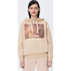 Bluza z fotoprintem - Kremowy. Białe bluzy damskie Sinsay, s. Za 59,99 zł.