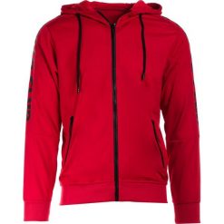 Czerwona Bluza Dioreino. Czerwone bluzy męskie Born2be, xl, bez wzorów, bez kołnierzyka, bez rękawów, bez kaptura. W wyprzedaży za 79,99 zł.