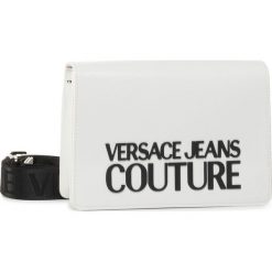 Saszetka nerka VERSACE JEANS COUTURE - E1VVBBM7 Bianco Ottico. Białe nerki damskie Versace Jeans Couture, bez wzorów, z jeansu, bez dodatków. Za 769,00 zł.