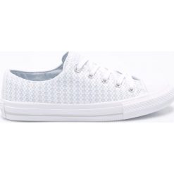Converse - Tenisówki. Niebieskie tenisówki damskie marki Converse, z materiału, na sznurówki. W wyprzedaży za 219,90 zł.