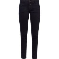 CLOSED PEDAL STAR Jeans Skinny Fit blue black. Czarne rurki damskie CLOSED, z elastanu. W wyprzedaży za 567,20 zł.