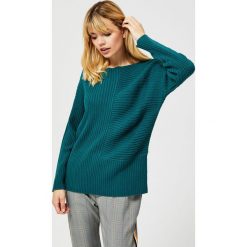 Sweter typu oversize. Zielone swetry damskie Moodo, m, długie. Za 49,99 zł.