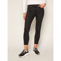 Jeansy Skinny Fit Tommy Jeans Nora DW0DW08388. Czarne jeansy damskie Tommy Jeans, bez wzorów, z jeansu. Za 449,00 zł.