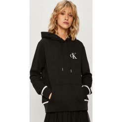 Calvin Klein Jeans - Bluza. Szare bluzy damskie Calvin Klein Jeans, s, z aplikacjami, z bawełny, z długim rękawem, długie, z kapturem. Za 449,90 zł.