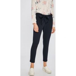 Haily's - Spodnie Emilia. Brązowe spodnie damskie Haily's, s, bez wzorów, z elastanu, casualowe. W wyprzedaży za 59,90 zł.
