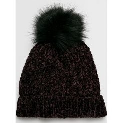 Vero Moda - Czapka. Fioletowe czapki damskie marki Vero Moda, z poliesteru. W wyprzedaży za 27,90 zł.