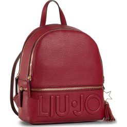 Plecak LIU JO - M Backapack AF0211 E0086 Ciliegia 91862. Czerwone plecaki damskie Liu Jo, bez wzorów, ze skóry ekologicznej, eleganckie, bez dodatków. Za 569,00 zł.