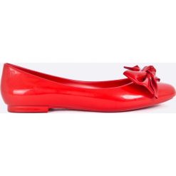 Melissa - Baleriny Doll Fem II. Czerwone meliski damskie marki Melissa, z kauczuku. W wyprzedaży za 179,90 zł.
