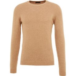 Roberto Collina CREW NECK Sweter camel. Brązowe swetry klasyczne męskie marki Roberto Collina, m, z wełny. Za 1079,00 zł.