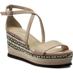 Espadryle LORIBLU - 8E XGR208 XX Sable. Brązowe espadryle damskie marki Loriblu, z aplikacjami, ze skóry, bez obcasa, na obcasie. W wyprzedaży za 1149,00 zł.