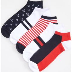 Skarpety stopki 5 pack - Czerwony. Czerwone skarpetki męskie Reserved, bez wzorów. Za 29,99 zł.