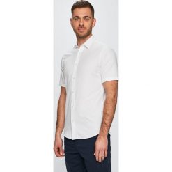 Only & Sons - Koszula. Zielone koszule męskie Only & Sons, s, bez wzorów, z bawełny, klasyczne, z klasycznym kołnierzykiem, z krótkim rękawem. W wyprzedaży za 59,90 zł.