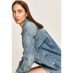 Answear - Kurtka jeansowa. Niebieskie kurtki damskie ANSWEAR, s, bez wzorów, z bawełny, krótkie. Za 189,90 zł.