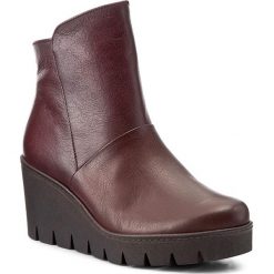Botki GABOR - 73.784.25 Merlot (Effekt) Cogn. Czerwone botki damskie skórzane Gabor. W wyprzedaży za 329,00 zł.