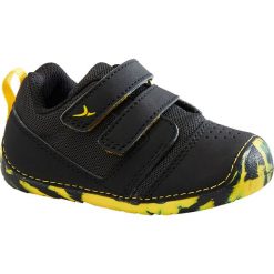 Buty 510 I LEARN BREATH. Czarne buciki niemowlęce DOMYOS, z poliesteru, bez zapięcia. Za 64,99 zł.