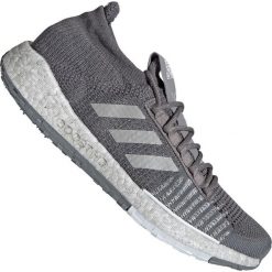 Szare Buty adidas PulseBOOST Hd M G26932. Szare buty sportowe męskie Adidas, na jesień, z tkaniny, bez zapięcia, do biegania. W wyprzedaży za 609,00 zł.