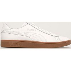 Puma - Buty Puma Smash v2 L. Białe sneakersy męskie Puma, z okrągłym noskiem, na sznurówki. W wyprzedaży za 149,90 zł.
