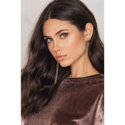 Kolczyki damskie: NA-KD Accessories Strukturalne wiszące kolczyki w kształcie łańcuszka – Gold