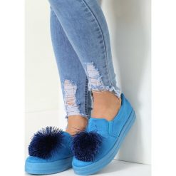 Niebieskie Slip On Already Over Me. Niebieskie trampki i tenisówki damskie marki ballada. Za 59,99 zł.