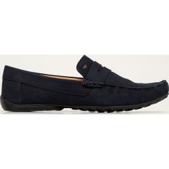 Wojas - Mokasyny skórzane. Niebieskie buty wizytowe męskie Wojas, ze skóry, eleganckie, z okrągłym noskiem. W wyprzedaży za 289,90 zł.