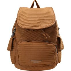 Plecaki damskie: Kipling CITY PACK M Plecak warm camel