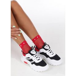Białe Buty Sportowe Sneakersy Sznurowane Casu 702. Białe buty sportowe damskie Casu, bez wzorów, sportowe. Za 49,99 zł.