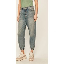 Answear - Jeansy. Niebieskie jeansy damskie ANSWEAR, s, z podwyższonym stanem. Za 159,90 zł.