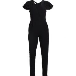 Kombinezony damskie: WAL G. FRILL SLEEVE Kombinezon black