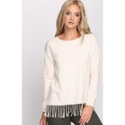 Jasnobeżowy Sweter Lock Out. Szare swetry klasyczne damskie marki Born2be, l, z okrągłym kołnierzem. Za 64,99 zł.