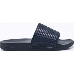 Steve Madden - Klapki Riptide. Niebieskie kapcie męskie marki Steve Madden, z gumy. W wyprzedaży za 179,90 zł.