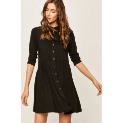 Answear - Sukienka. Czarne sukienki damskie ANSWEAR, s, bez wzorów, z wiskozy, ze stójką, bez rękawów, mini, rozkloszowane. Za 159,90 zł.