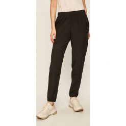 Adidas Performance - Spodnie. Czarne legginsy damskie adidas Performance, s, bez wzorów, z poliesteru. W wyprzedaży za 179,90 zł.