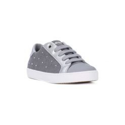 Buty Dziecko Geox KILWI GIRL. Szare trampki dziewczęce Geox, bez wzorów, bez zapięcia. Za 189,58 zł.
