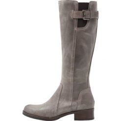 Buty zimowe damskie: Pier One Kozaki grigio
