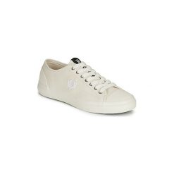 Buty Fred Perry HUGHES LOW CANVAS. Białe trampki męskie Fred Perry, bez wzorów, bez zapięcia. Za 449,00 zł.