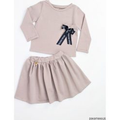 Spodnica i bluza. Szare bluzy dziewczęce Pakamera, z bawełny. Za 129,00 zł.