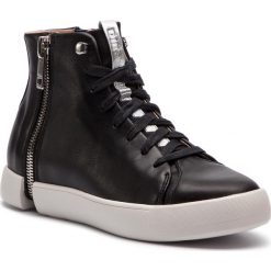 Sneakersy DIESEL - S-Nentish Mc W Y01651 P1066 H1145 Black/Silver. Czarne półbuty damskie Diesel, ze skóry. W wyprzedaży za 599,00 zł.