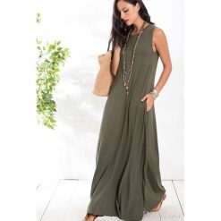 Sukienka ADRIANA. Zielone sukienki damskie Sukienka ADRIANA, s, bez wzorów, bez kołnierzyka, bez rękawów, długie. W wyprzedaży za 59,00 zł.