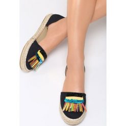 Czarne Espadryle Rhythm. Czarne espadryle damskie Born2be, bez wzorów, bez obcasa, na płaskiej podeszwie. Za 29,99 zł.