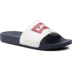 Klapki LEVI'S - 228998-794-17 Navy Blue. Białe klapki męskie Levi's®, bez wzorów, ze skóry ekologicznej. Za 109,00 zł.