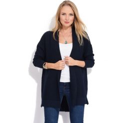 FILLE DU COUTURIER kardigan damski Destiny 42 ciemny niebieski. Niebieskie swetry damskie z materiału. W wyprzedaży za 251,00 zł.