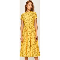 Lauren Ralph Lauren - Sukienka. Żółte sukienki damskie Lauren Ralph Lauren, na co dzień, bez wzorów, z tkaniny, casualowe, bez kołnierzyka, z krótkim rękawem, krótkie, midi, rozkloszowane. W wyprzedaży za 649,90 zł.